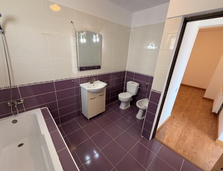 Vanzare Vila stil Duplex zona Pipera - 3