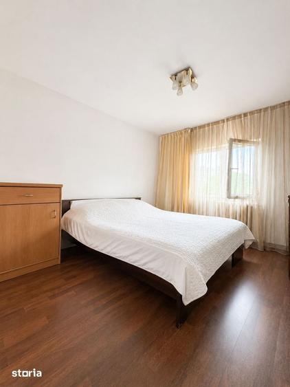 Apartament cu 4 camere, mobilat în Delfinariu