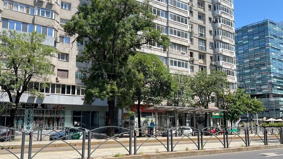 Spațiu comercial, de 70 mp, în P-ța Victoriei
