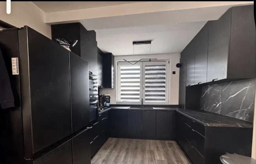Casă cu 3 camere în Central