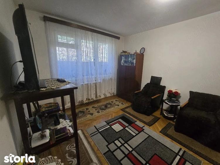 Apartament cu 2 camere semidecomandat în Calea București