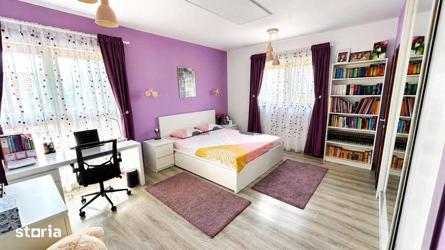Casă cu 4 camere cu Teren 740 Mp în Turcheș