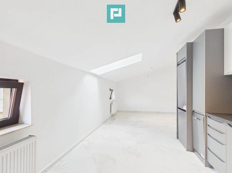 Apartament cu 3 camere semidecomandat în Ultracentral