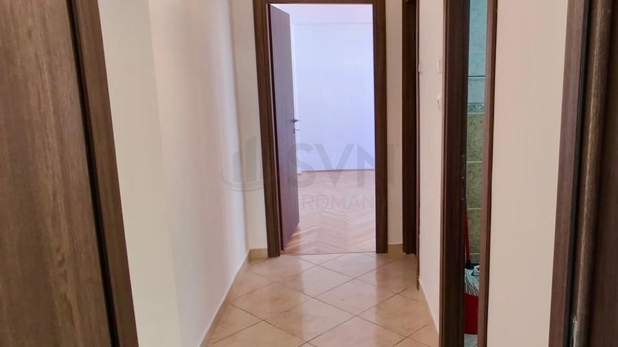 Apartament cu 3 camere decomandat în Dorobanți