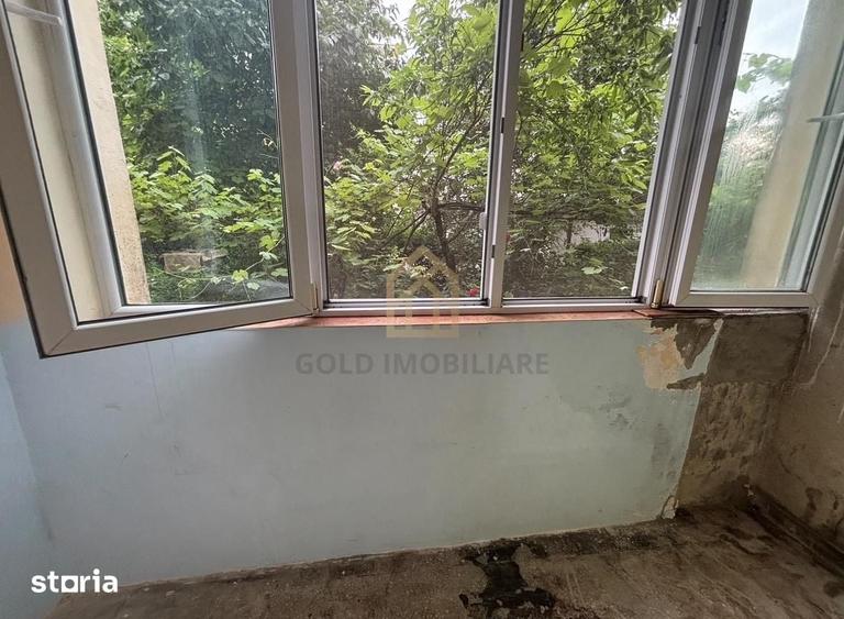 Apartament cu 3 camere în Republicii