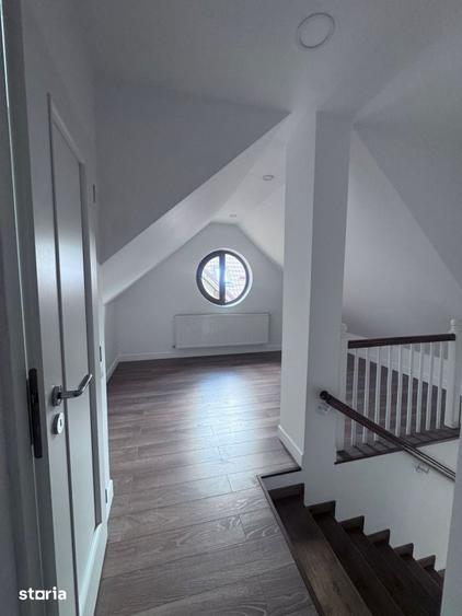 Casă cu 5 camere cu Teren 250 Mp în Feleacu