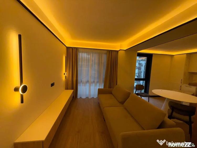 Apartament cu 2 camere semidecomandat în Central
