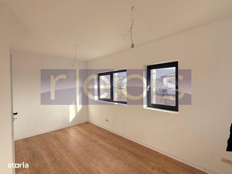 Casă cu 4 camere cu Teren 210 Mp în Sălăjan