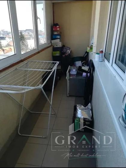 Apartament cu 2 camere decomandat, mobilat în Calea Turzii