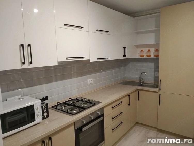 Apartament cu 2 camere decomandat în Universitate