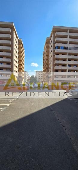 Apartament cu 2 camere în Apărătorii Patriei
