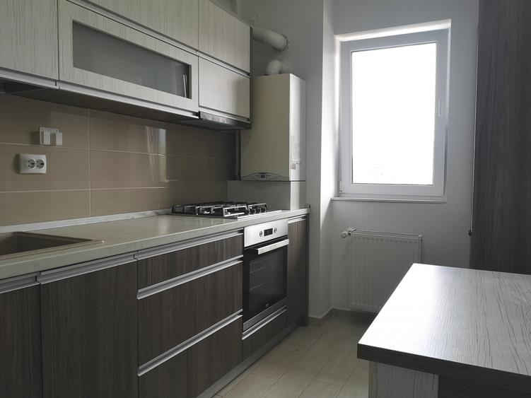 Apartament cu 2 camere decomandat, mobilat în Răcădău