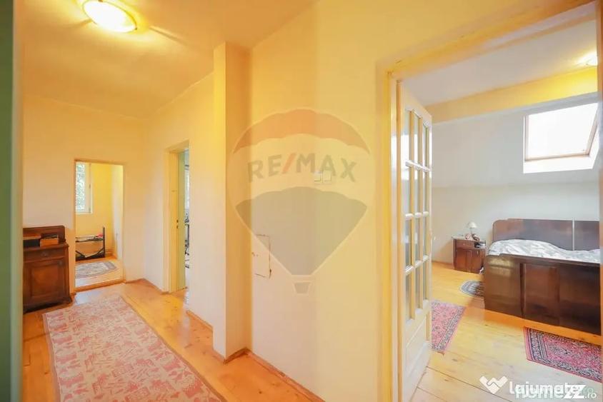 Casă cu 5 camere cu Teren 340 Mp în Ultracentral