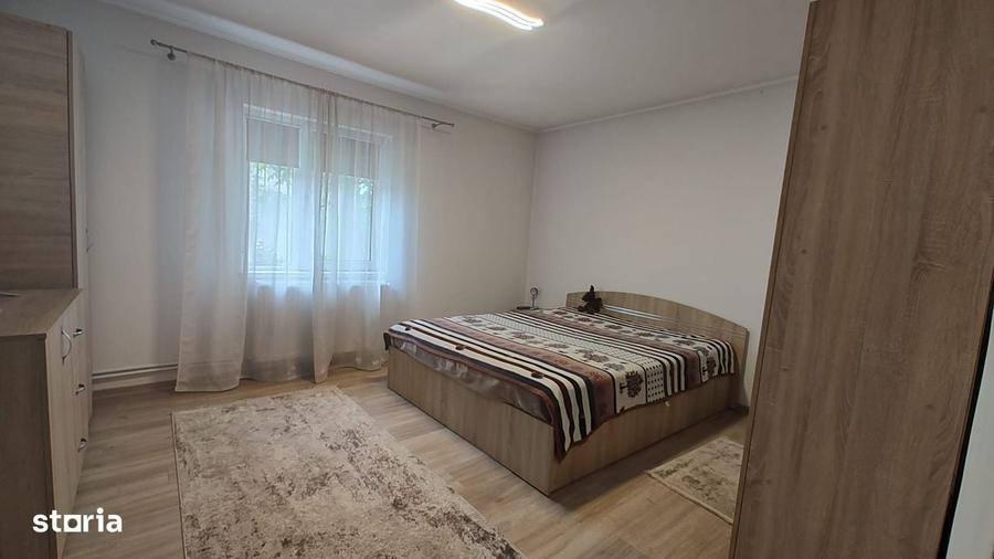 Casă cu 2 camere cu Teren 360 Mp în Ceangăi