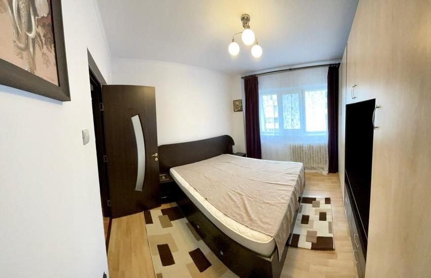 Apartament cu 2 camere decomandat, mobilat în Basarabia