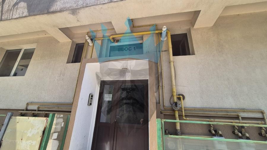 Apartament cu 2 camere nedecomandat, mobilat în Sălăjan