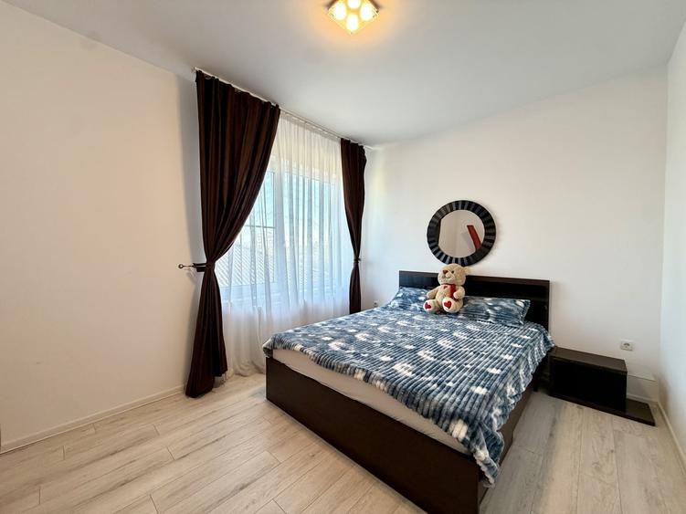 Duplex cu 4 camere cu Piscina în Dumbrăvița
