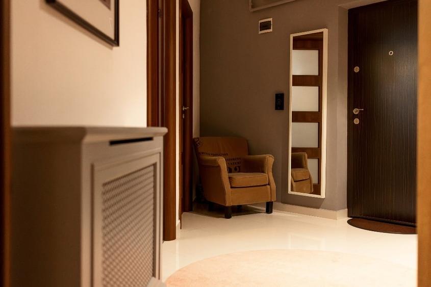 Apartament cu 2 camere decomandat, mobilat în Bucureștii Noi
