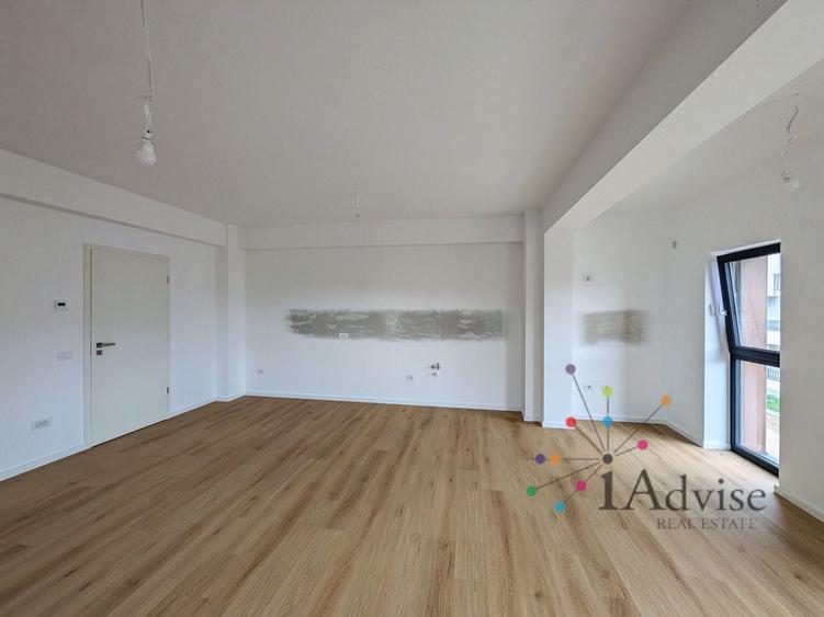Apartament cu 2 camere decomandat, mobilat în Tractorul