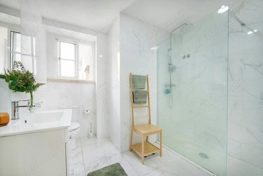 Apartament cu 3 camere decomandat în Politehnica