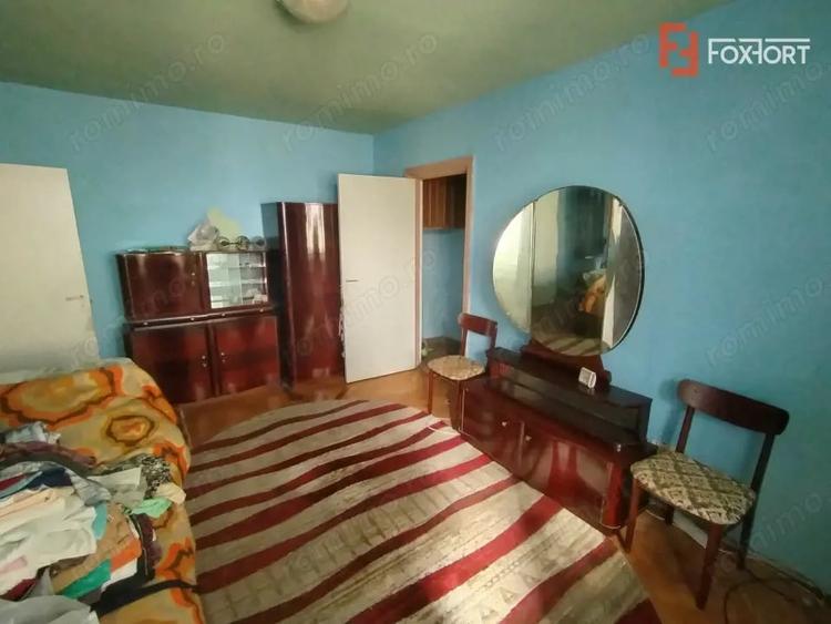 Apartament cu 2 camere semidecomandat în Dâmbovița
