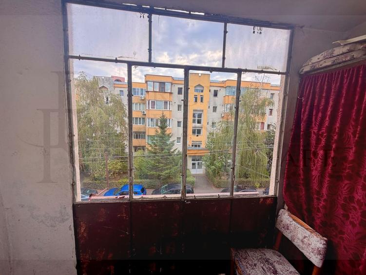 Apartament cu 4 camere decomandat, mobilat în Gheorgheni