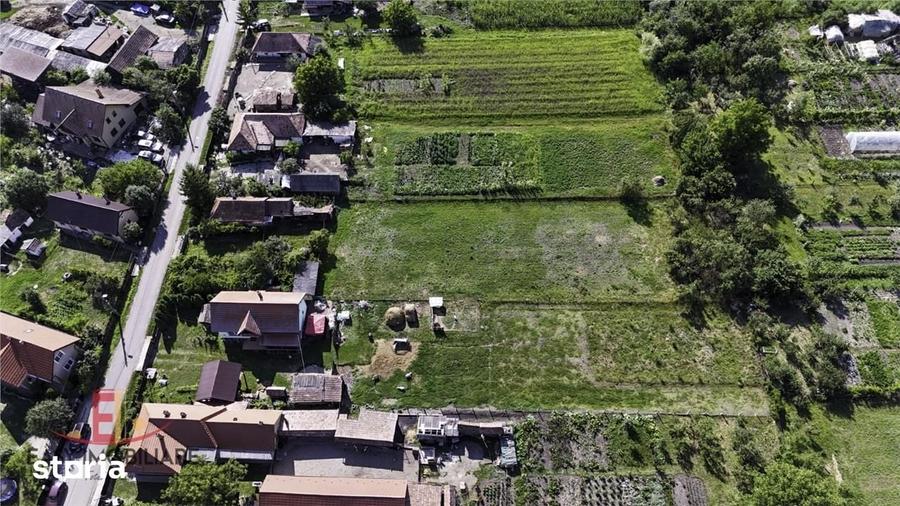 Casă cu 2 camere cu Teren 1962 Mp în Ernei