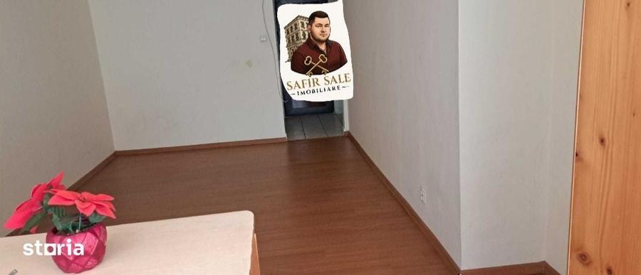 Garsonieră decomandată în Găvana