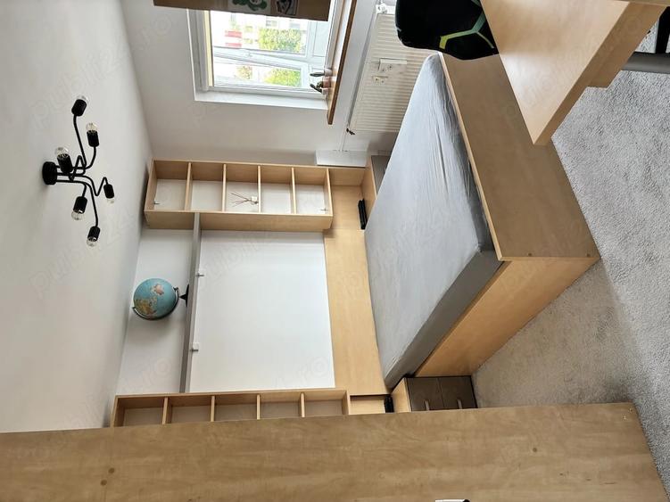 Apartament cu 3 camere decomandat în Băneasa