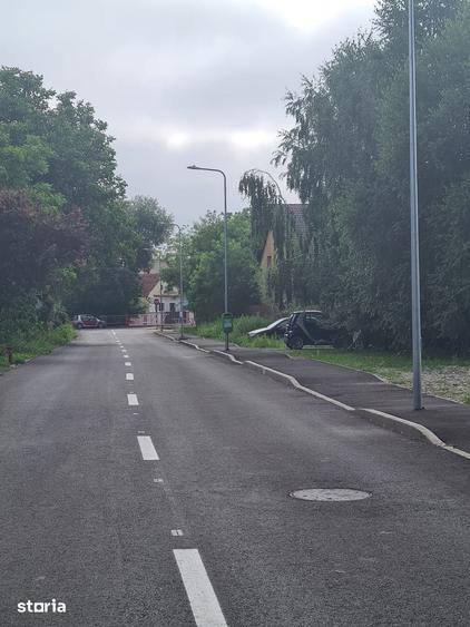 Teren de 1171 mp, în Stupini