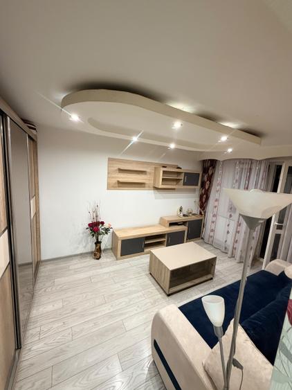 Apartament cu 2 camere decomandat în Morarilor