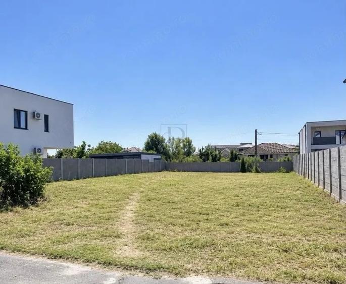 Teren de 556 mp, în Lugojului