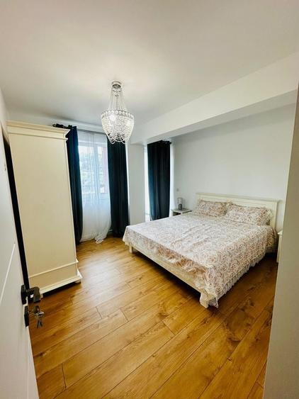 Apartament cu 2 camere decomandat în Exterior Vest
