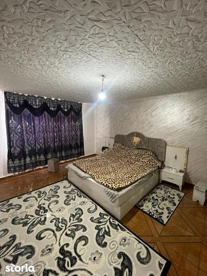 Casă cu 3 camere cu Teren 320 Mp în Central