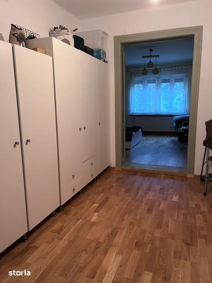 Casă cu 3 camere cu Teren 280 Mp în Central