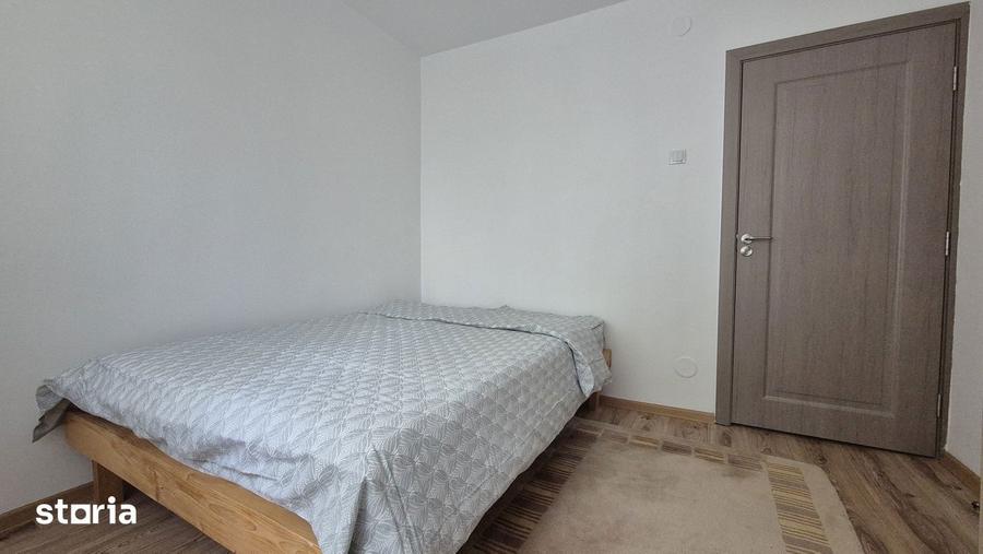 Apartament cu 3 camere decomandat în Berceni