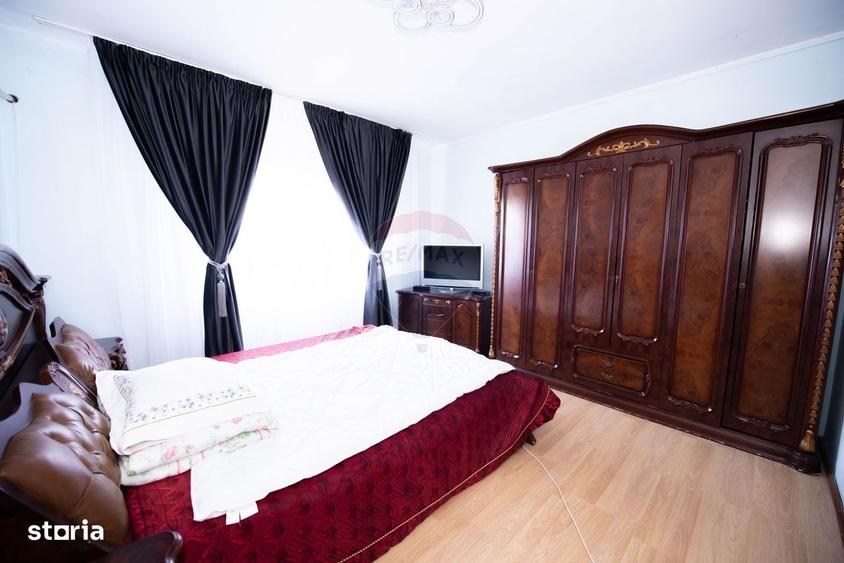 Casă cu 4 camere în Central