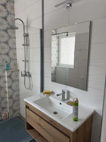 Apartament cu 2 camere semidecomandat în Universitate