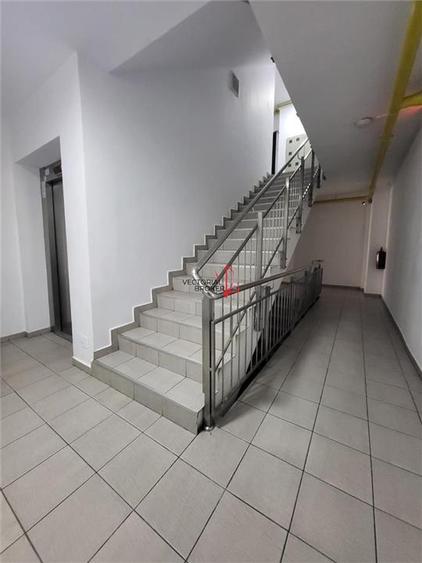 Apartament cu 2 camere decomandat, mobilat în Basarabia