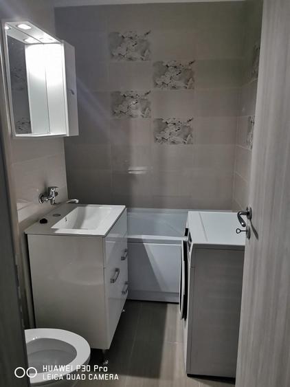 Apartament cu 2 camere decomandat în Exterior Vest