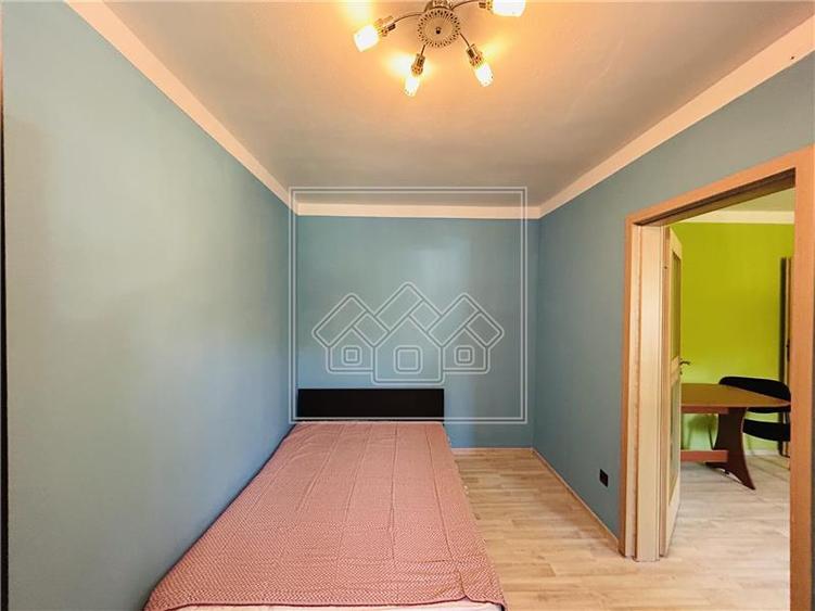 Apartament cu 2 camere nedecomandat în Cedonia