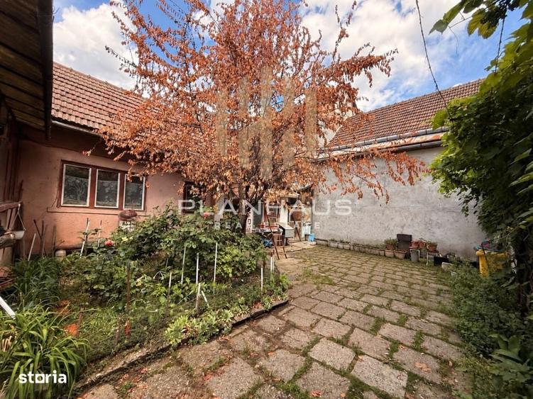 Casă cu 3 camere în Central