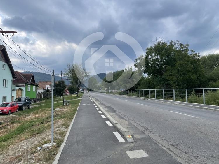 Teren Construcții intravilan de 6668 mp, în Rășinari
