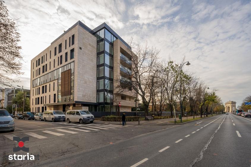 Apartament cu 4 camere în Aviatorilor