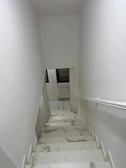 Duplex cu 2 camere cu Canalizare în Vitan Mall