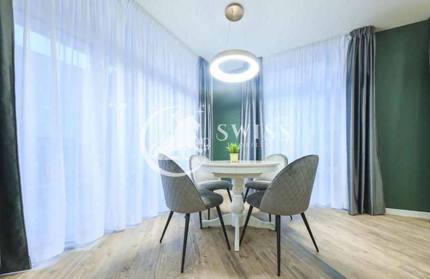 Apartament cu 2 camere semidecomandat, mobilat în Central