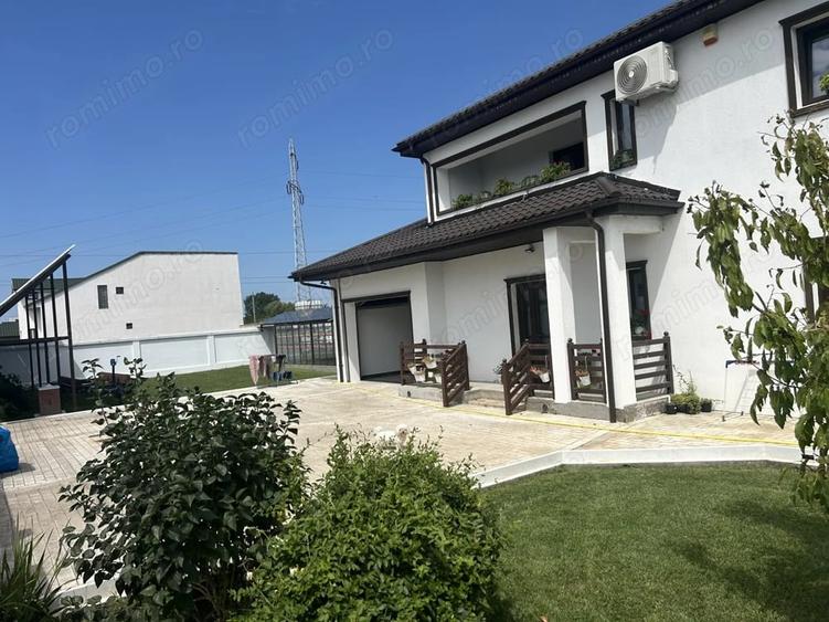 Casă cu 6 camere cu Teren 1000 Mp în Cazasu