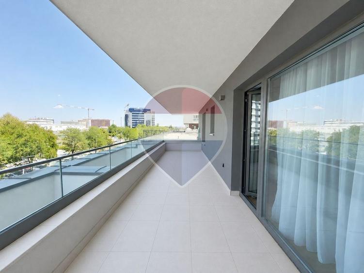 Apartament cu 2 camere semidecomandat, mobilat în Floreasca