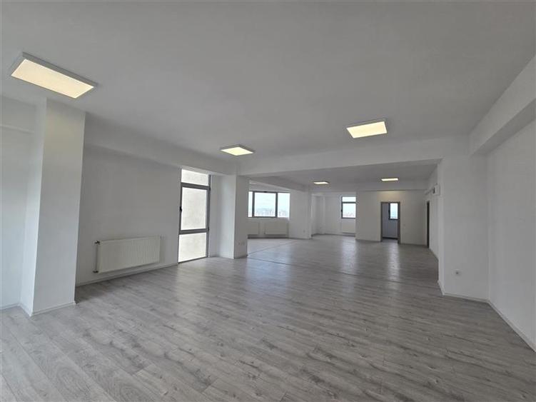 Apartament 3 camere Centrul Civic pretabil co-working hub - 9
