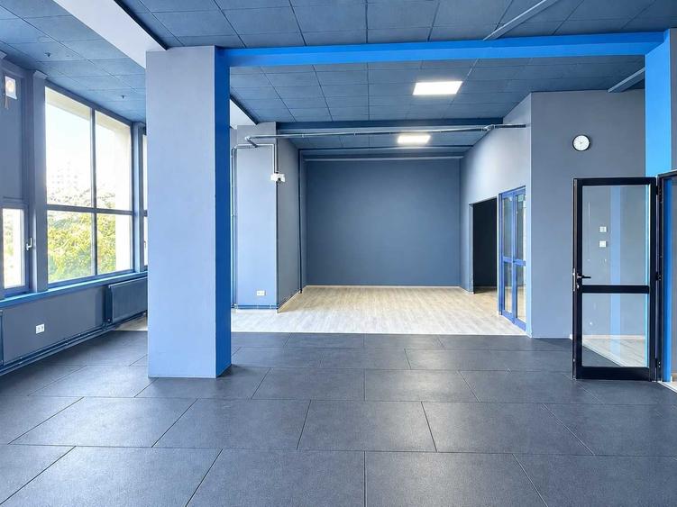 Spațiu comercial, de 340 mp, în Central